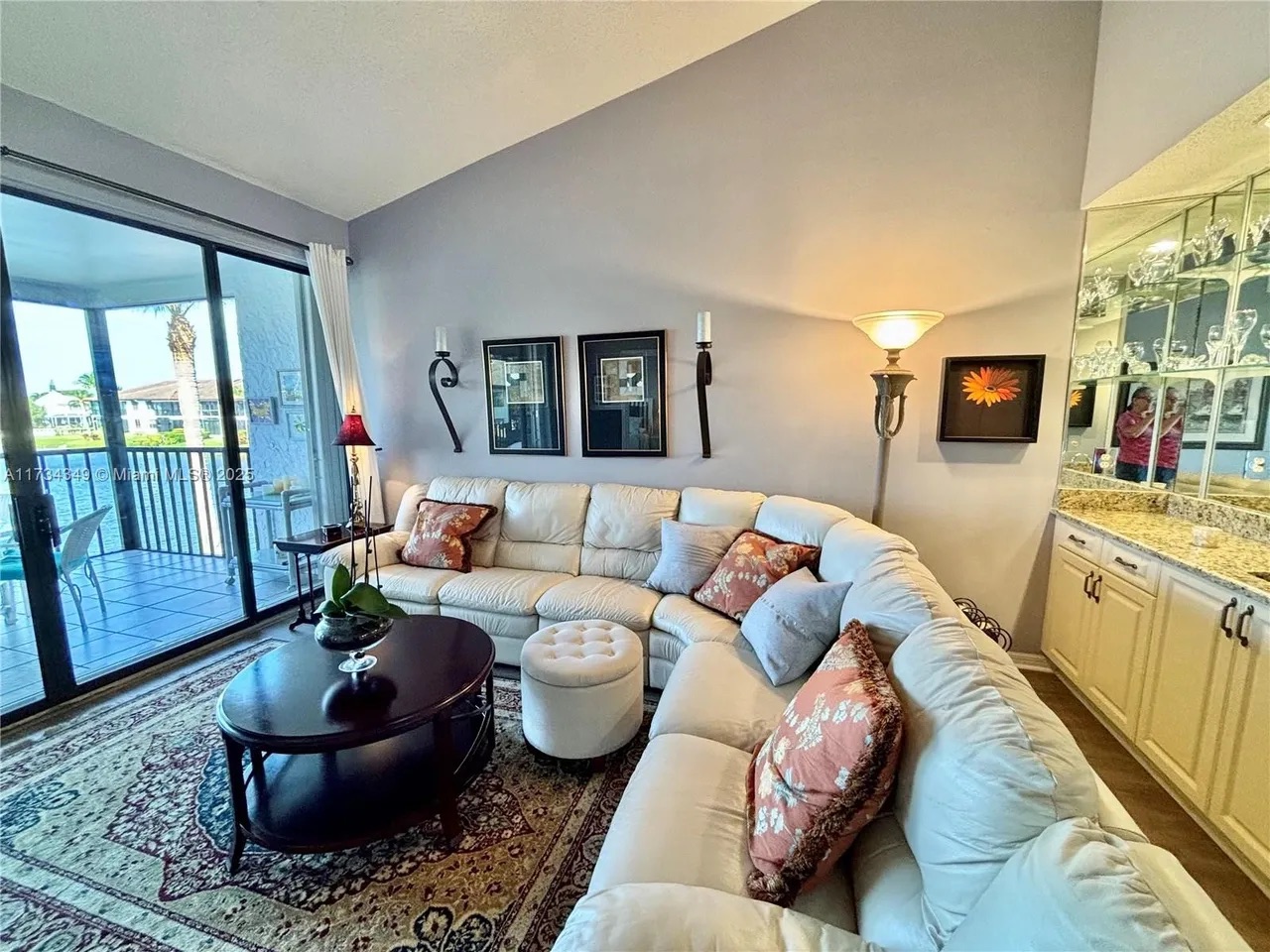 6041 SE Landing Way Apt 14, Stuart, FL